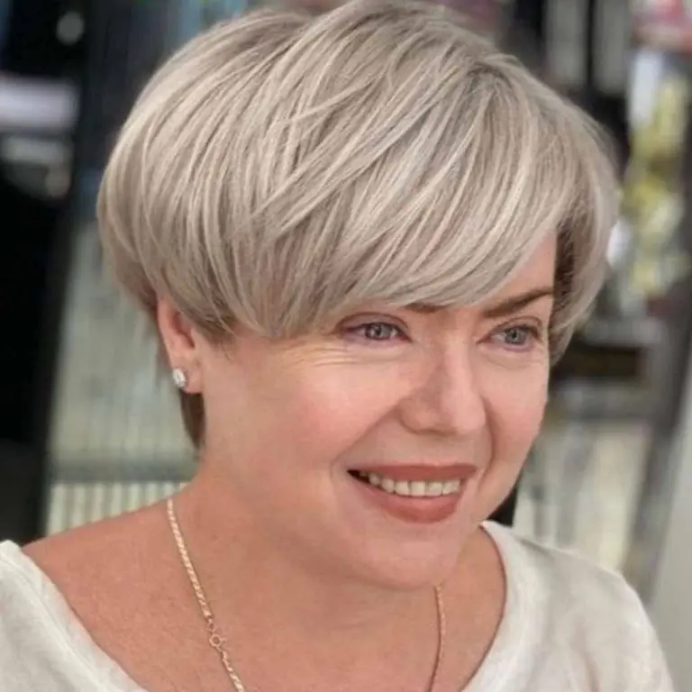 Ash Blonde Outgrown Pixie Cut With Bangs